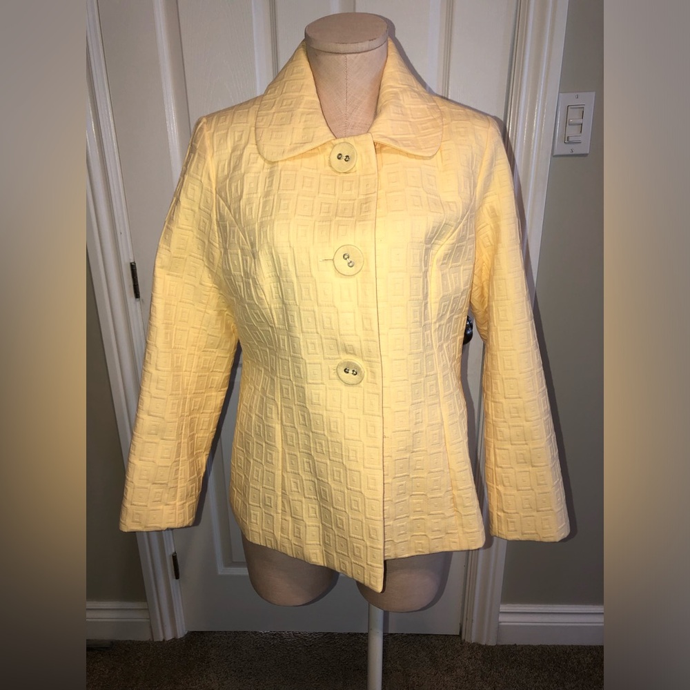 Susan Bristol yellow blazer